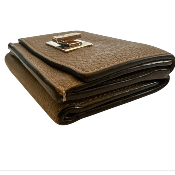 FENDI Tri-fold Leather Peekaboo Brown Womens Wallet PreLoved - Picture 8 of 11